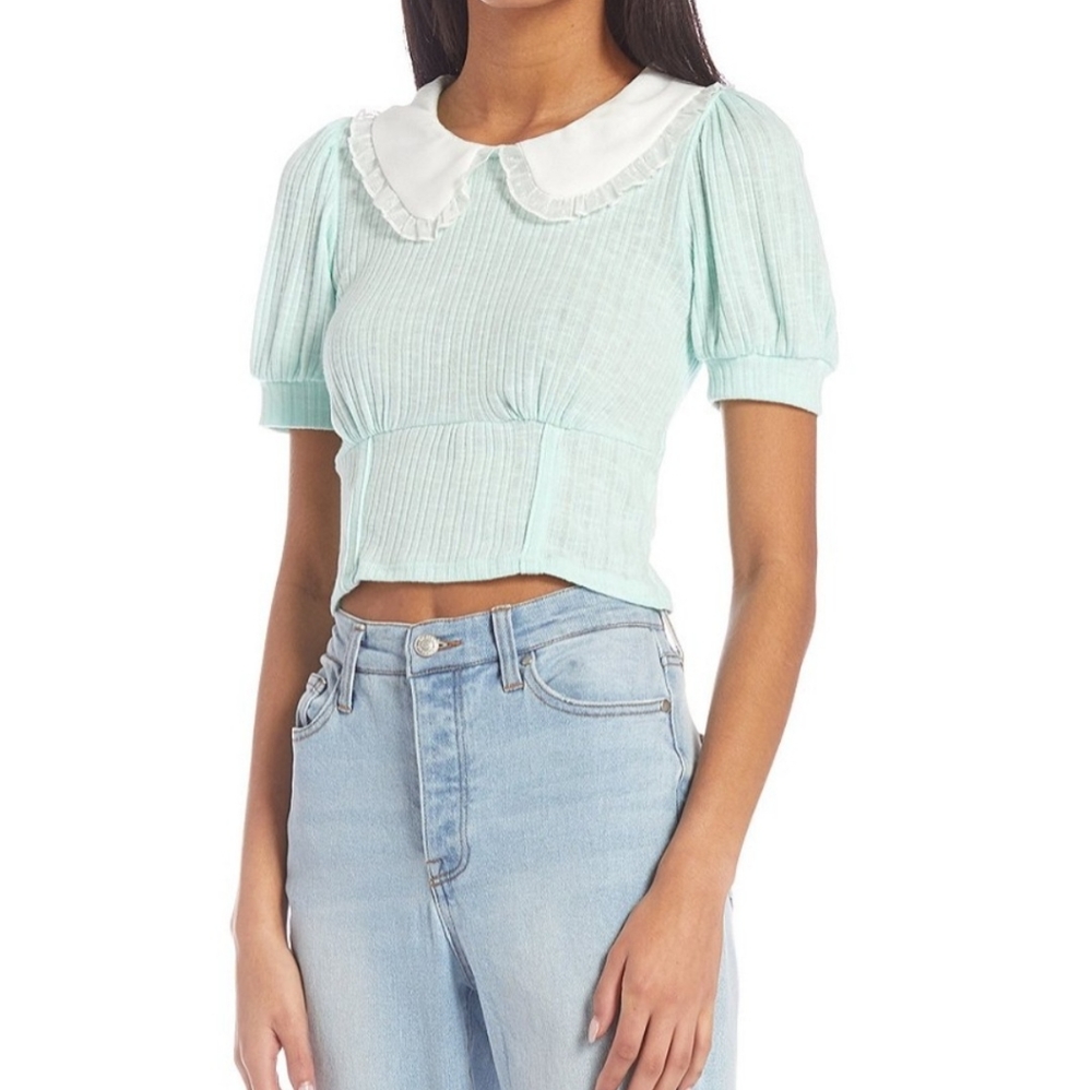 Lily White Contrast Collar Puff Sleeve Rib Top